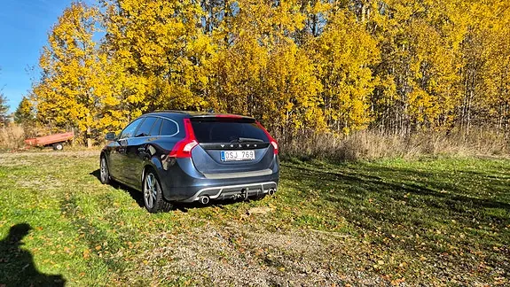Volvo V60 2013 photo 3