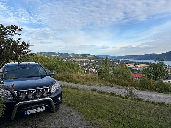 Toyota Land Cruiser 2012 photo 3