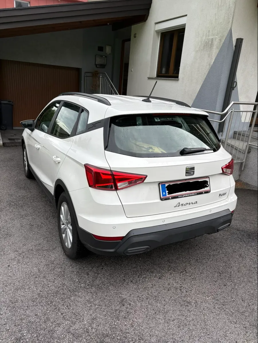 Seat Arona 2023 photo 2