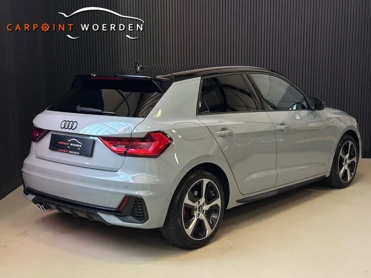 Audi A1 2022 photo 2
