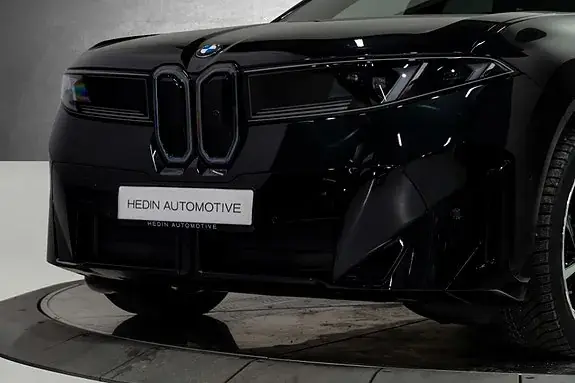 BMW Ix3 2026 photo 4