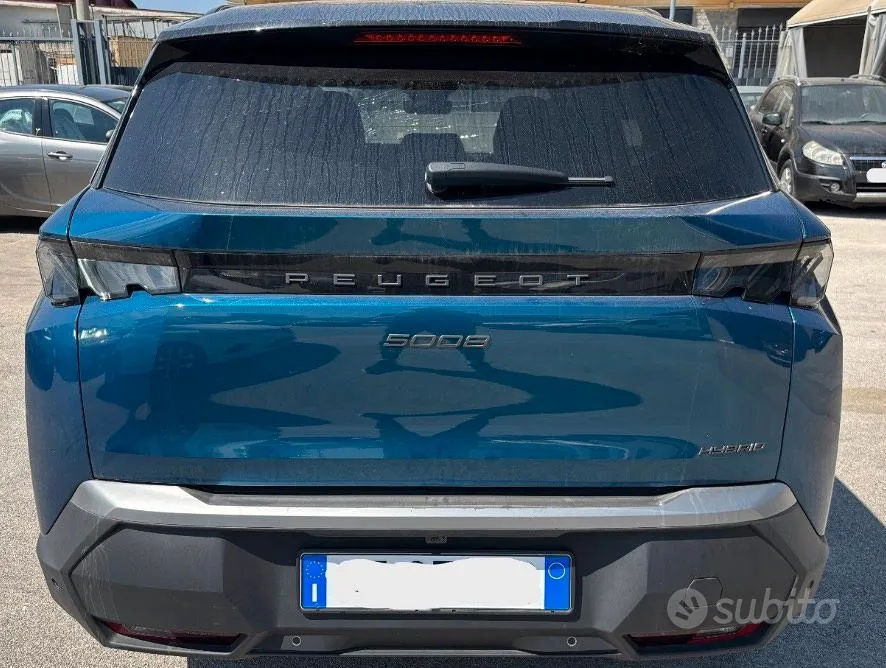 Peugeot 5008 2025 photo 4