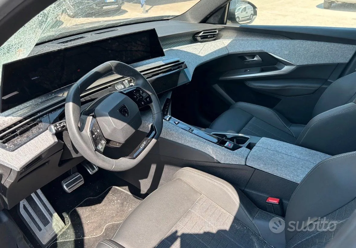 Peugeot 5008 2025 photo 5