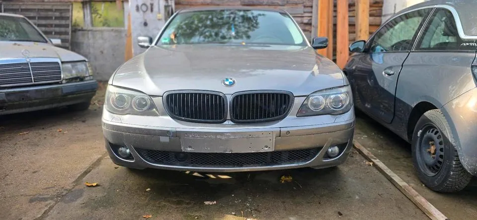 BMW 740Li