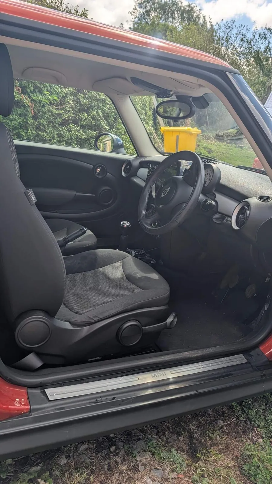 Mini Hatch 2013 photo 3