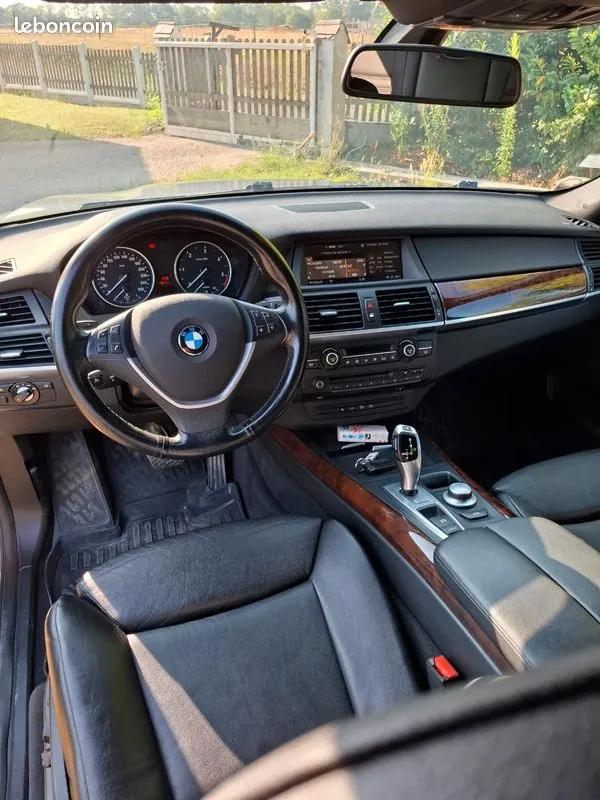 BMW X5 2010 photo 5