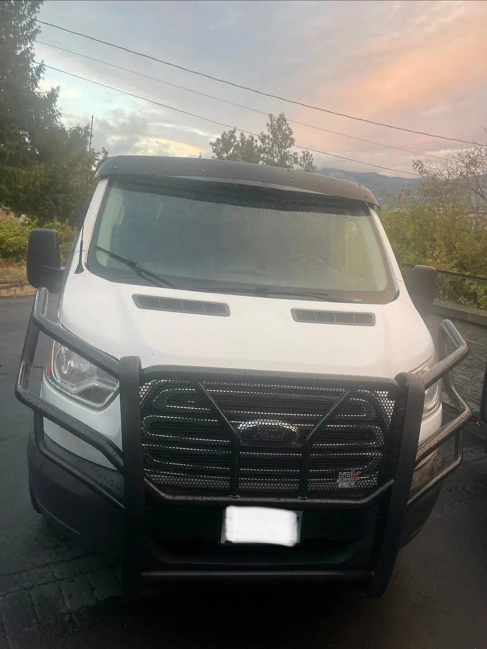 Ford Transit Passenger 2017 photo 2
