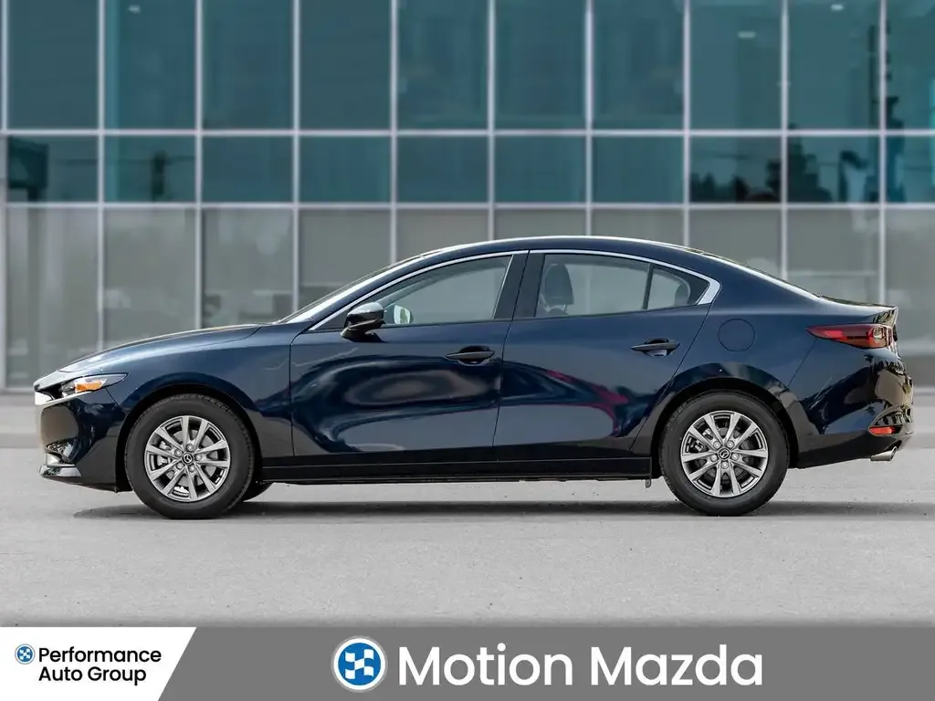 Mazda Mazda3 2026 photo 3