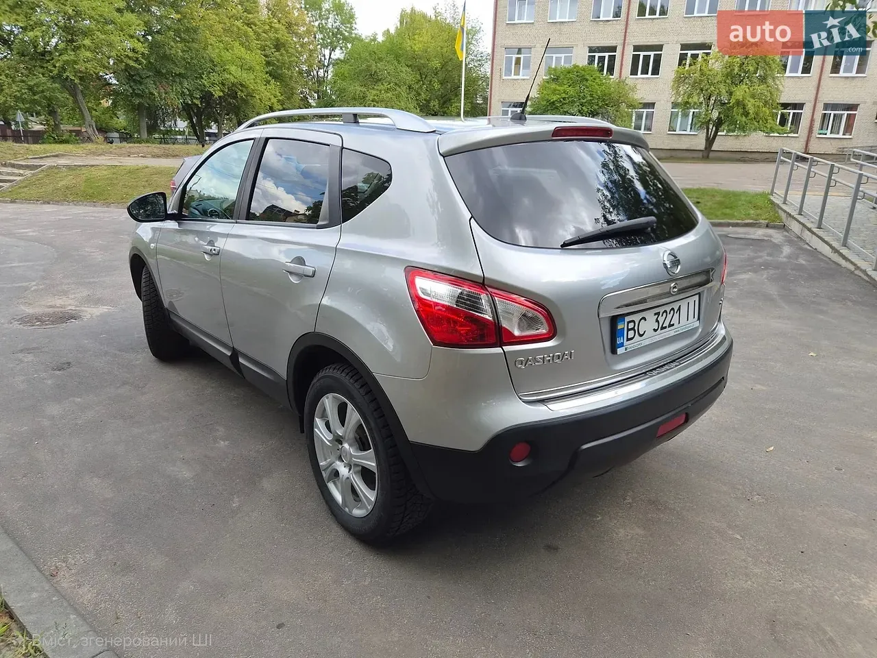 Nissan Qashqai 2010 photo 3