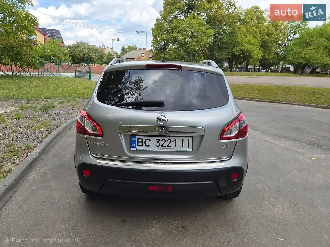 Nissan Qashqai 2010 photo 4