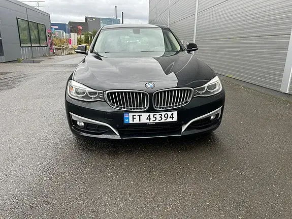BMW 318D 2014 photo 4