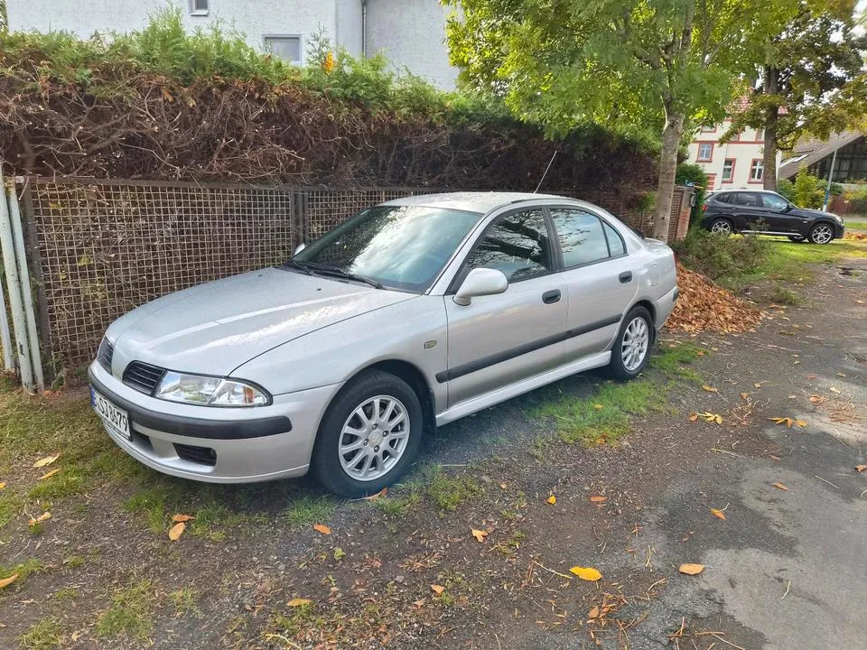Mitsubishi Carisma