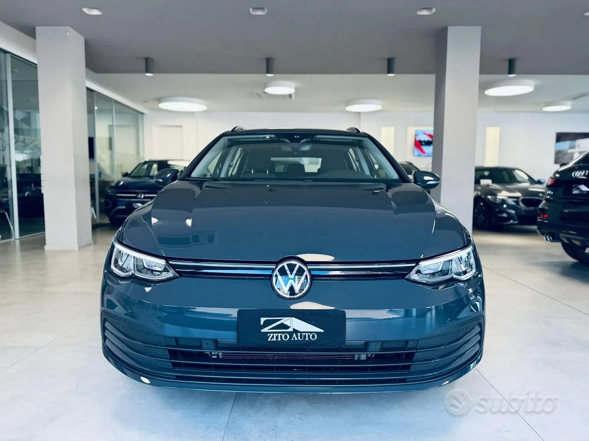 Volkswagen Golf Variant 2022 photo 2