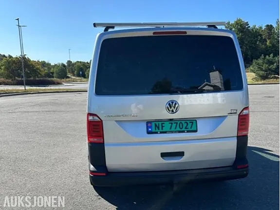Volkswagen Transporter 2016 photo 5