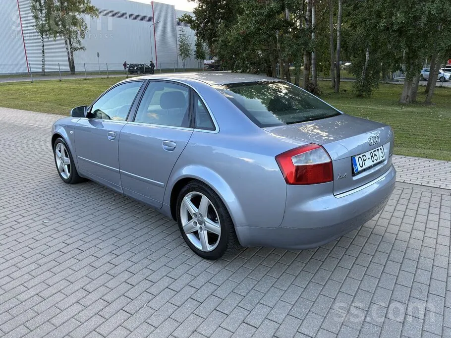 Audi A4 2003 photo 5