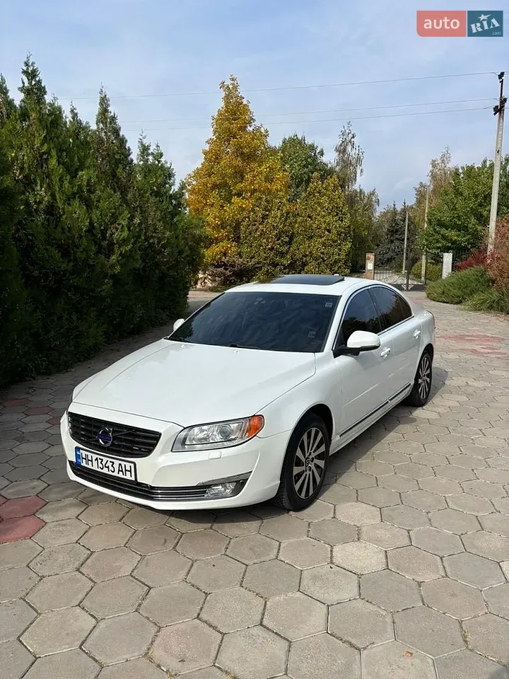 Volvo S80