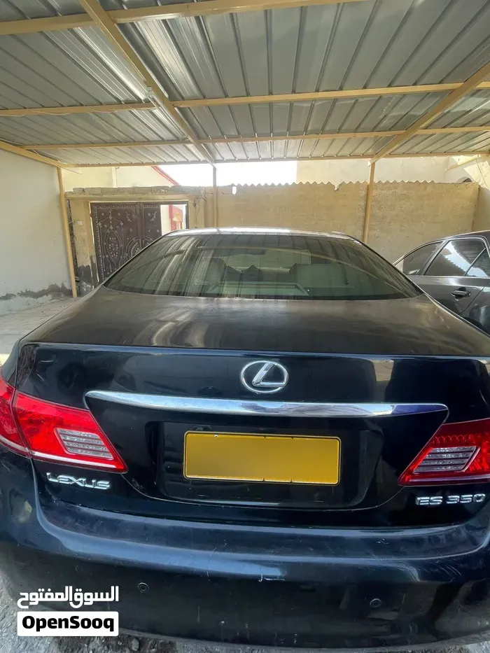 Lexus Is 350 2011 photo 3