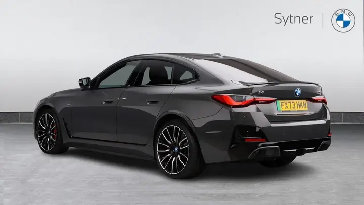 BMW I4 2023 photo 2