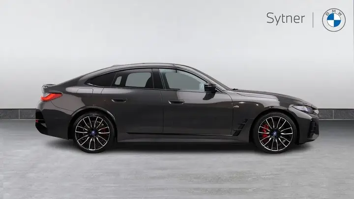 BMW I4 2023 photo 3