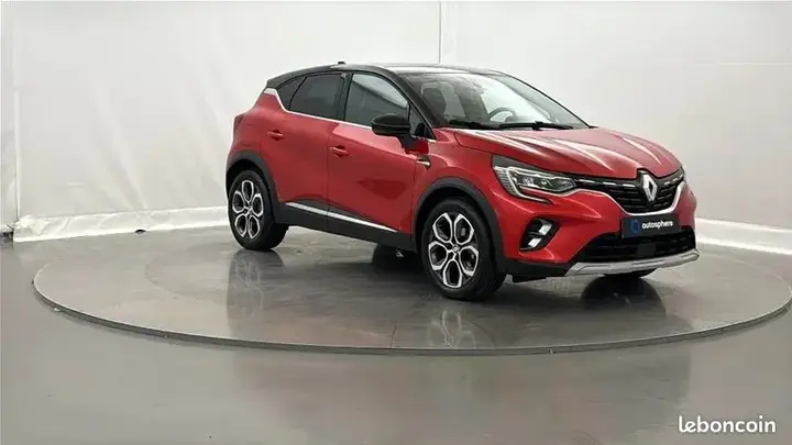 Renault Captur 2023 photo 3