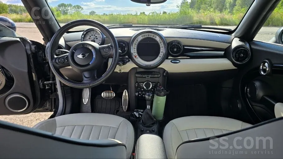 Mini Cooper S 2012 photo 5