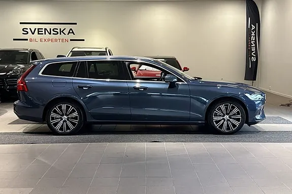 Volvo V60 2022 photo 3