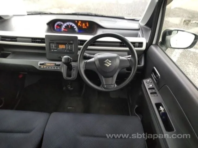 Suzuki Wagon R 2019 photo 4