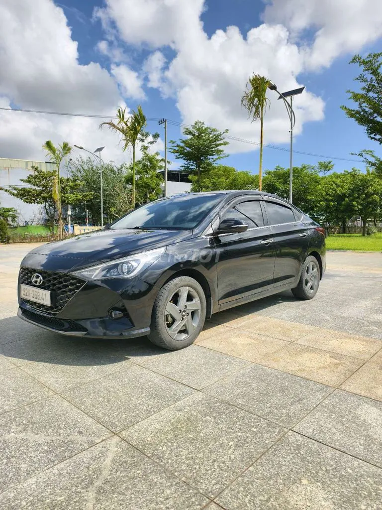 Hyundai Accent 2023 photo 2