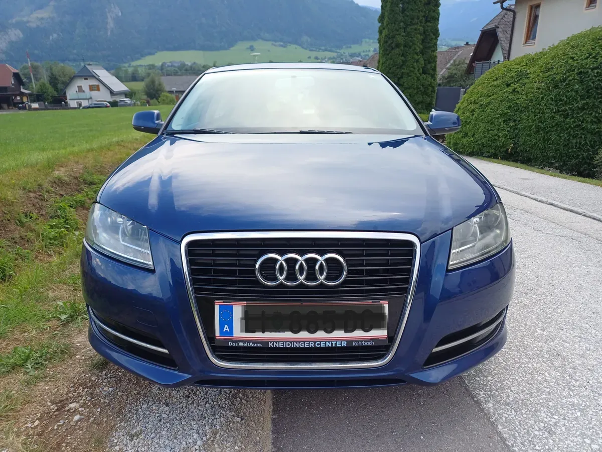 Audi A3 2011 photo 3