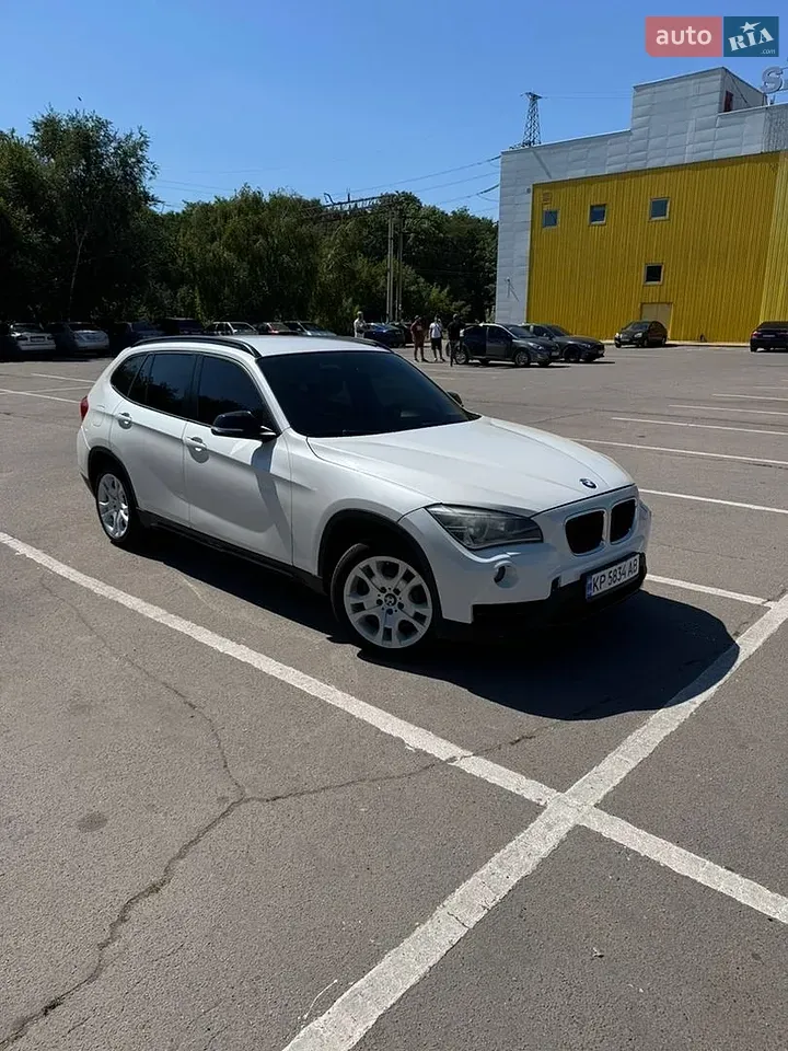 BMW X1 2012 photo 3