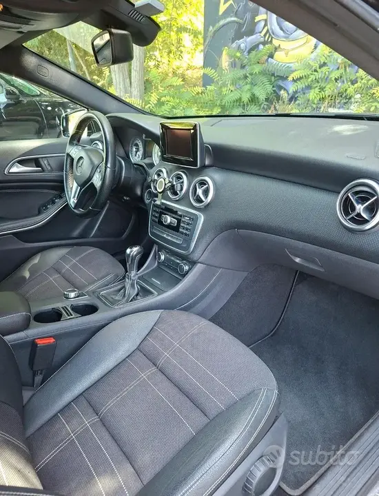 Mercedes-Benz A 2014 photo 3