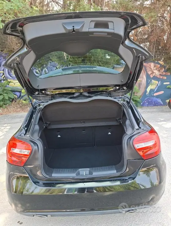 Mercedes-Benz A 2014 photo 2