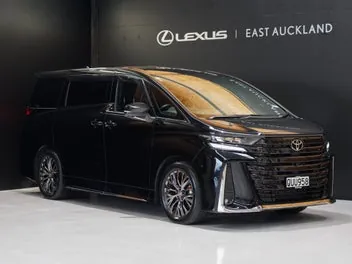 Toyota Vellfire 2023 photo 2