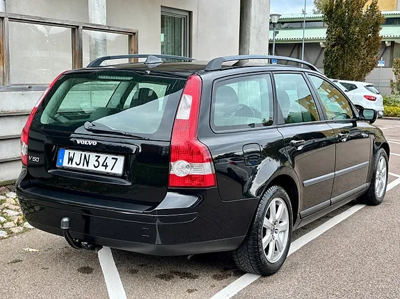 Volvo V50 2005 photo 4