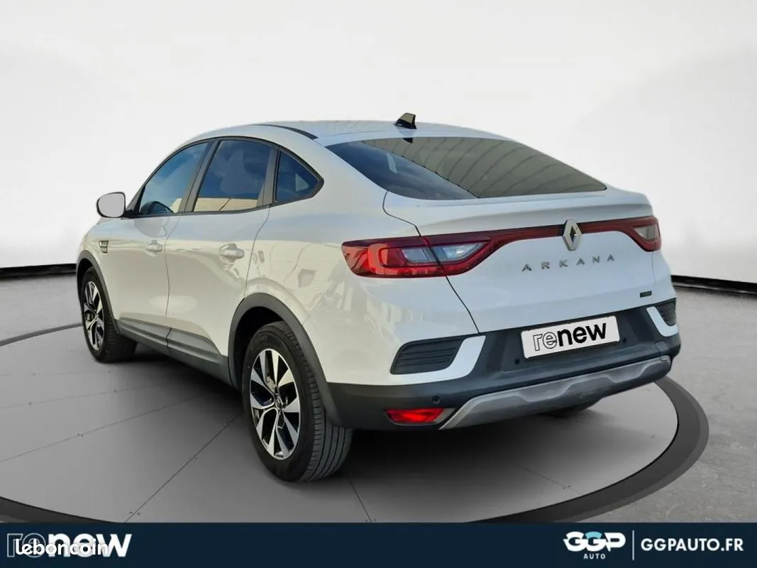 Renault Arkana 2023 photo 3