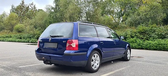 Volkswagen Passat 2004 photo 4