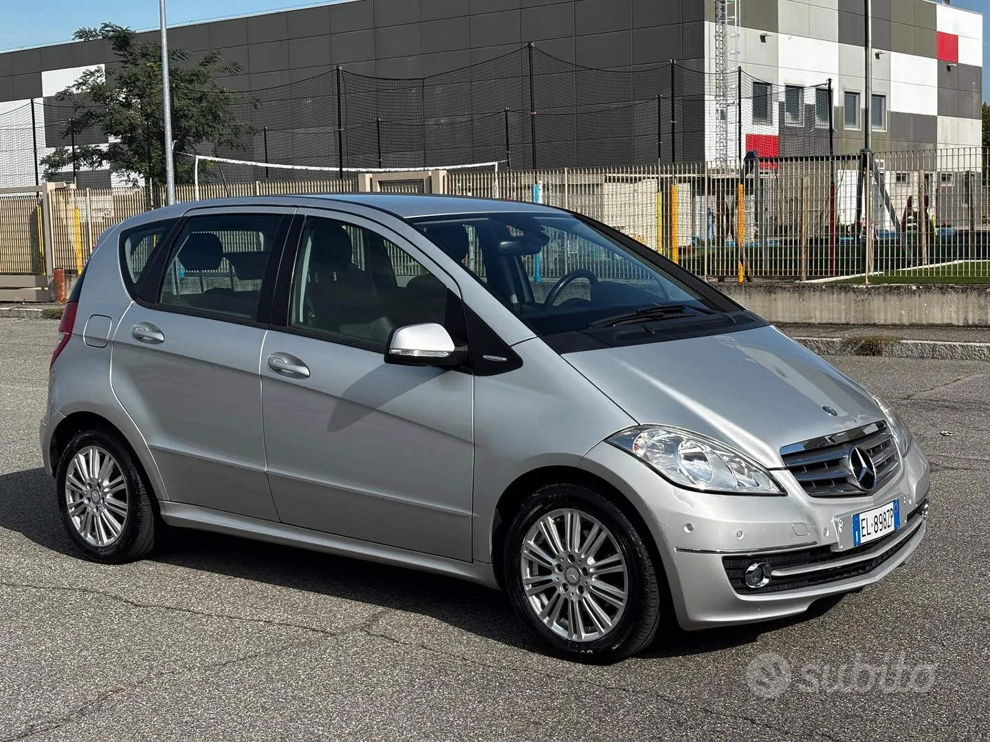 Mercedes-Benz A 160 2010 photo 4
