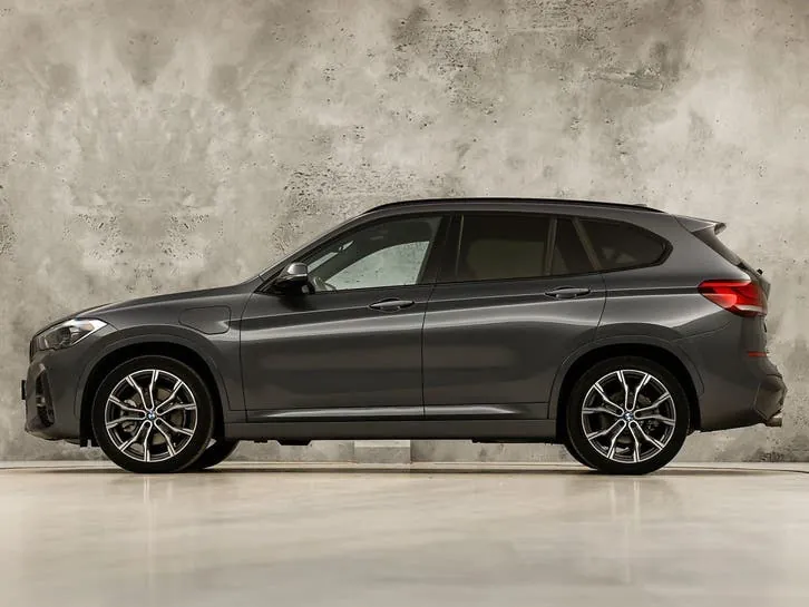 BMW X1 2020 photo 2