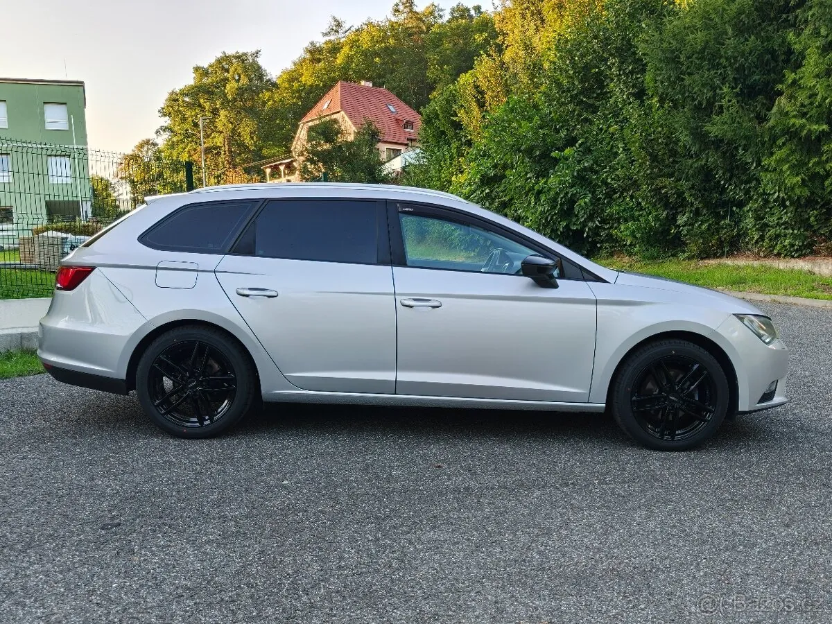Seat Leon 2014 photo 4