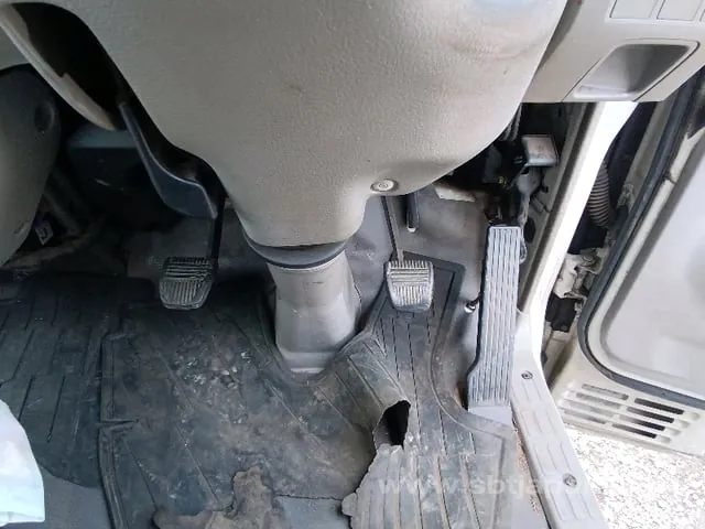 Toyota Ge-Rzy230 2003 photo 4