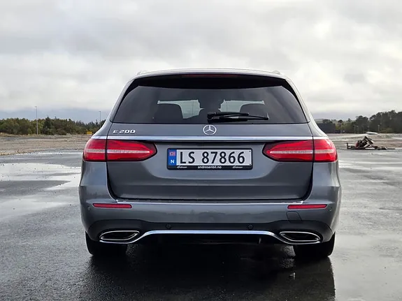Mercedes-Benz E200 2017 photo 5