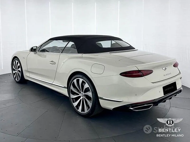 Bentley Continental Gtc 2023 photo 5
