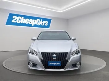 Toyota Crown 2013 photo 3