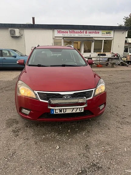 Kia Ceed 2012 photo 2