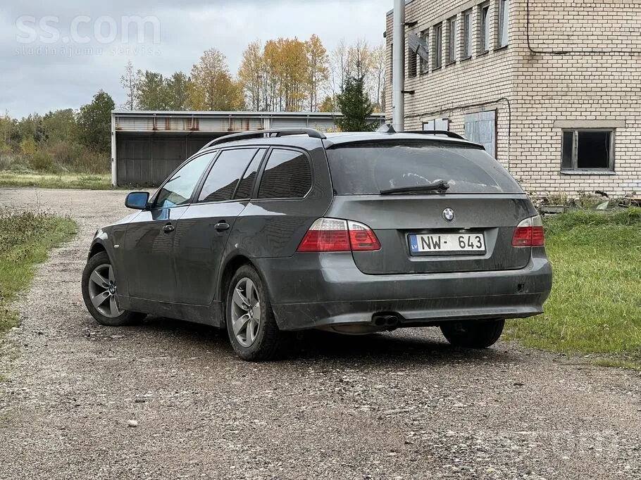 BMW 530 2004 photo 4