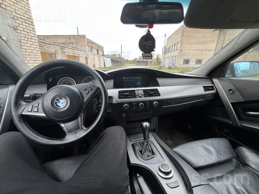 BMW 530 2004 photo 5