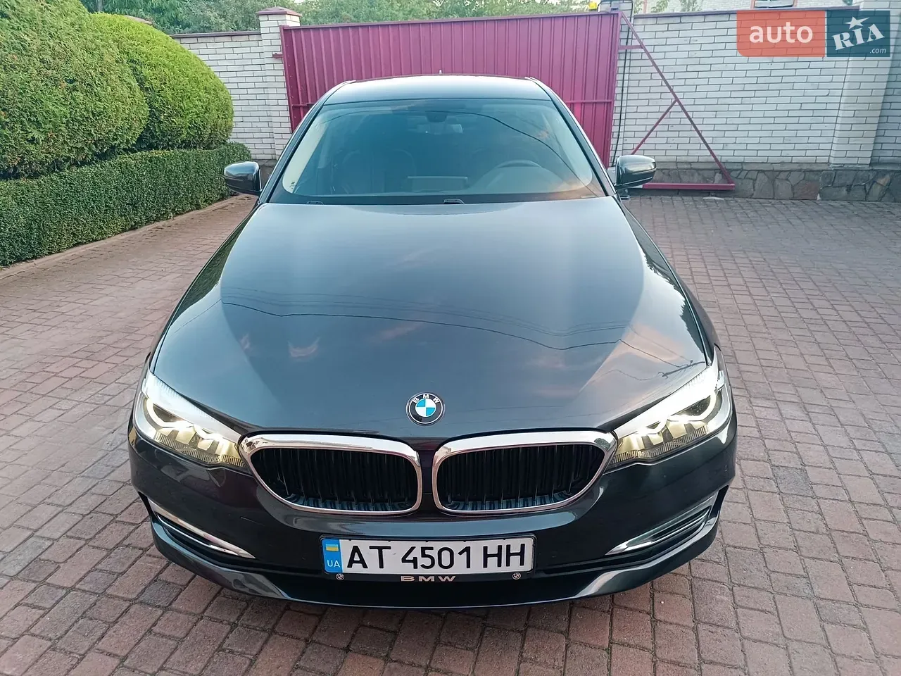 BMW 5 Series 2017 photo 4