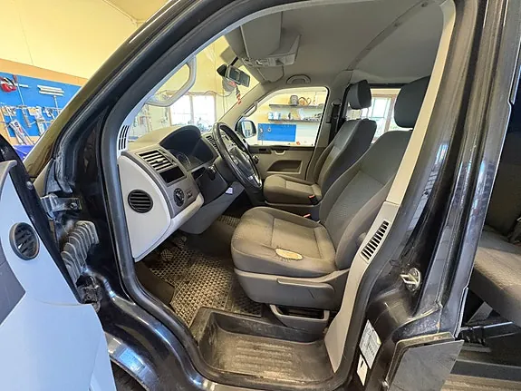 Volkswagen Transporter 2013 photo 5