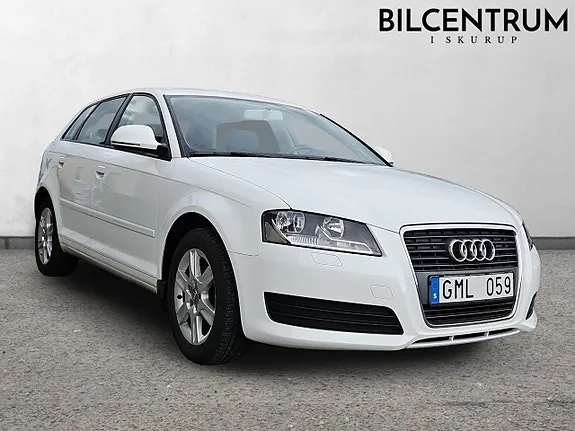 Audi A3 2010 photo 2
