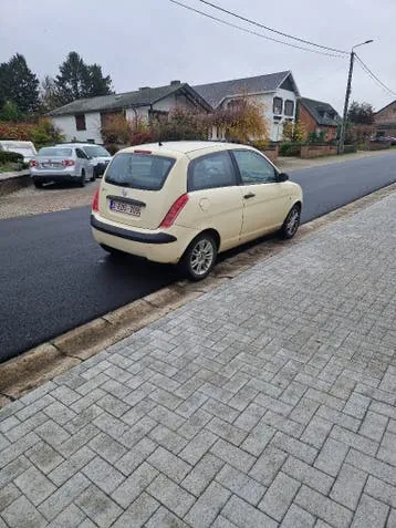Lancia Ypsilon